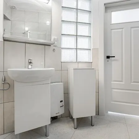 Sun & Snow, Traugutta Plaza Apartamento *