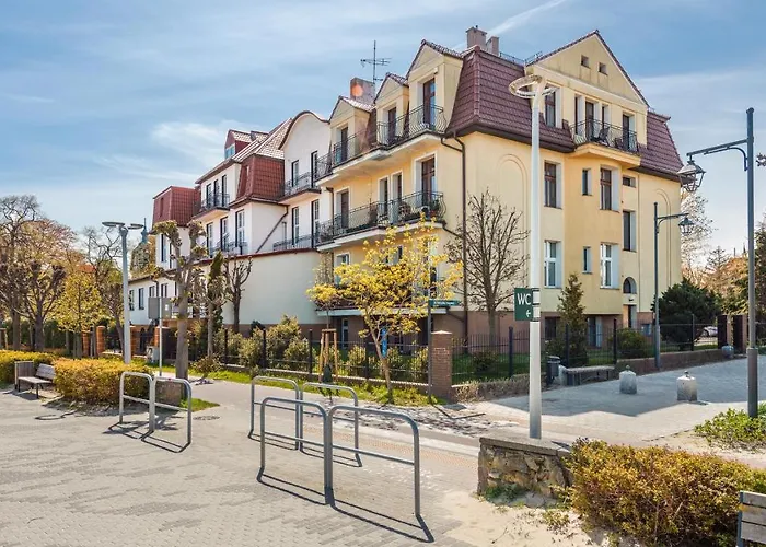 Traugutta Plaza, Sun & Snow * Sopot